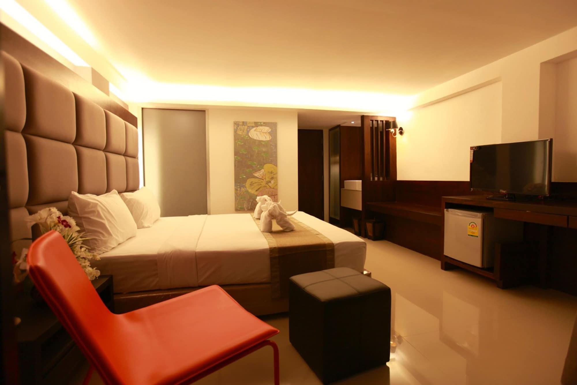 The Bangkok Major Suite Екстер'єр фото