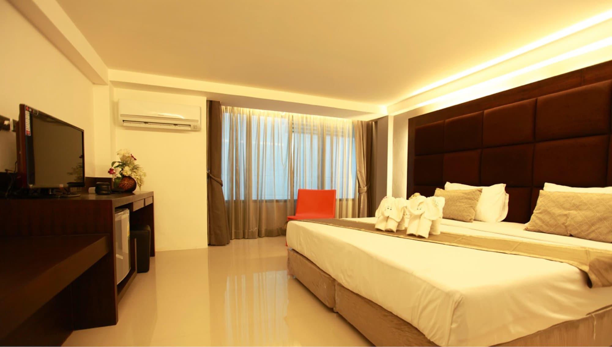 The Bangkok Major Suite Екстер'єр фото